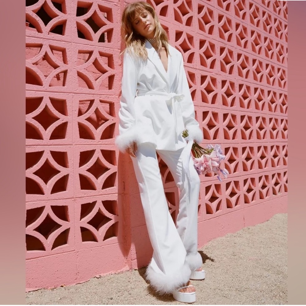 NWT! Nasty Gal White Feather Trimmed Pants - Bridal Size 2 S SMALL